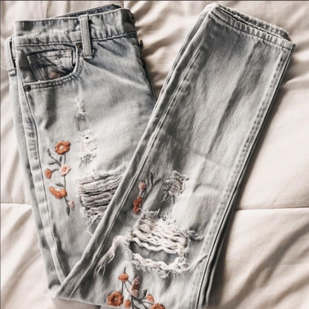 Lucky Brand Ripped Embroidered Jeans